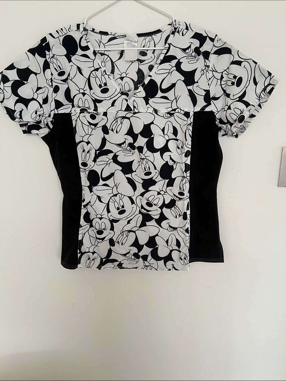 Black & White Minnie Print Women's scrub Top .